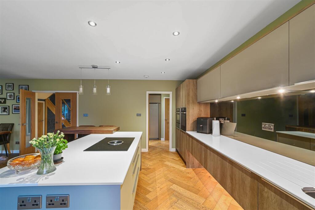Additional property image - Waterside Road, Bradwell-On-Sea