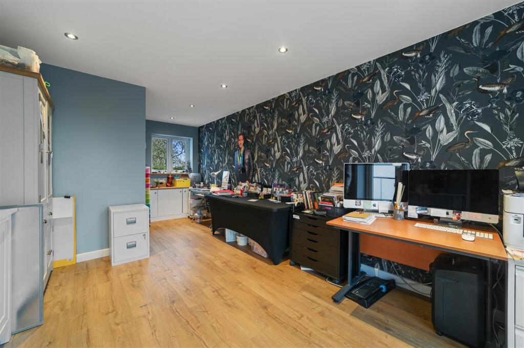 Additional property image - Waterside Road, Bradwell-On-Sea