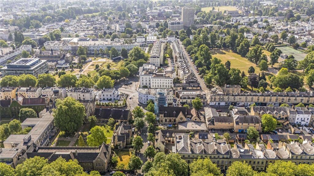 Main image of property: Summerfield Mews, Fauconberg Road, Cheltenham, Gloucestershire, GL50