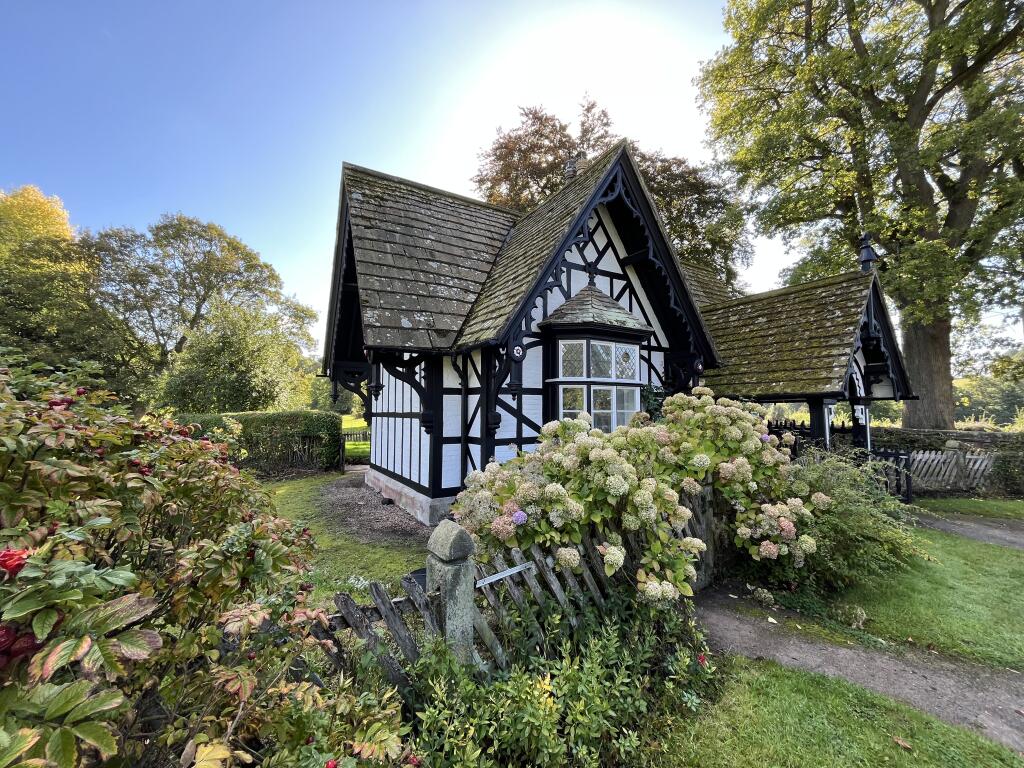 Main image of property: Snelston, ASHBOURNE