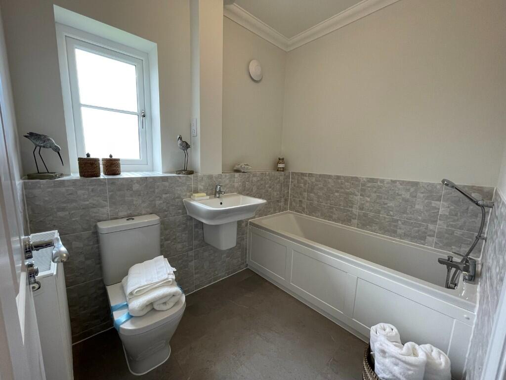 Additional property image - Off Duck Street,
Little Easton,
Dunmow,
CM6 2JE