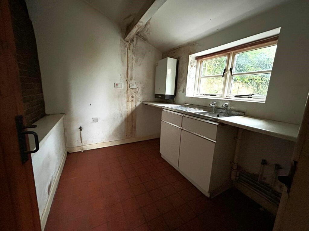 Additional property image - Green Lane, Church Lawford, Rugby, CV23 9EF
