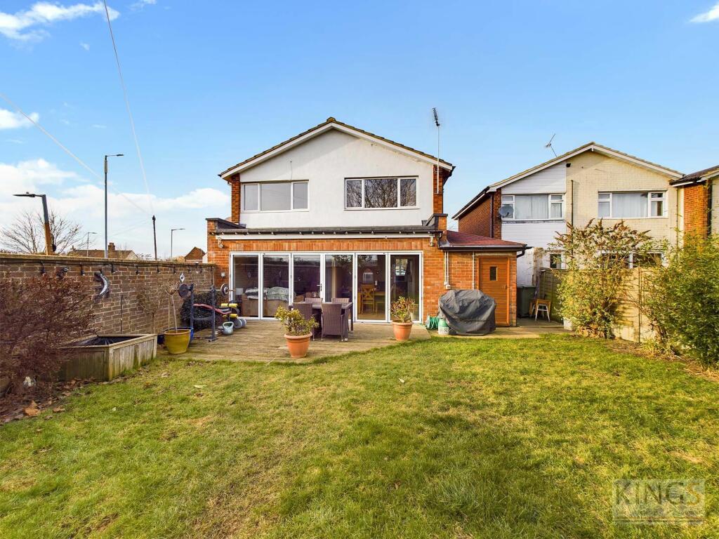 Additional property image - Roestock Lane, Colney Heath, AL4