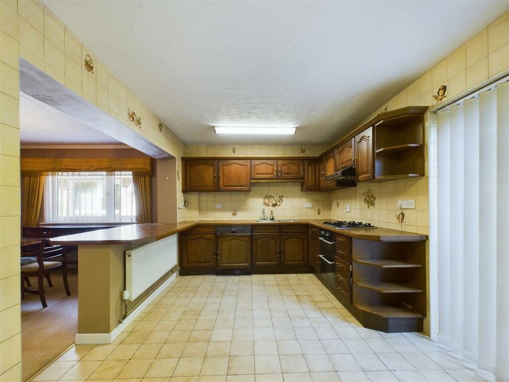 Additional property image - Park Court Road, Bridgend