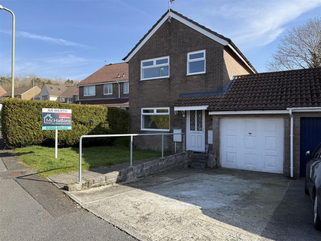 Main image of property: Heol Castell Coety, Bridgend