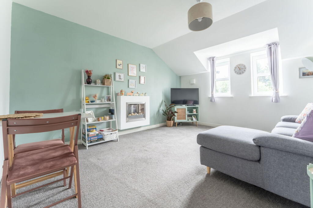 Main image of property: Little Hallfield Road, York, YO31 7UH