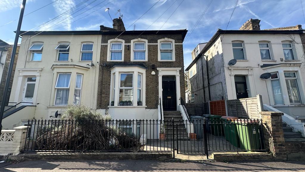 Main image of property: Selwyn Road, London, E13