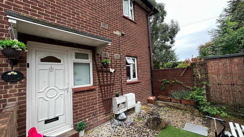 Main image of property: Eastern Avenue West, Romford, London, RM6