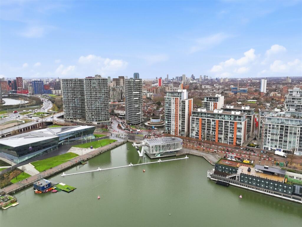 Main image of property: Western Gateway, London, E16