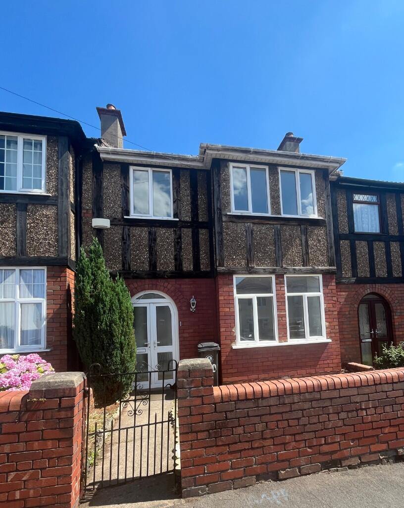 Main image of property: Bloomfield Road, Bristol, BS4