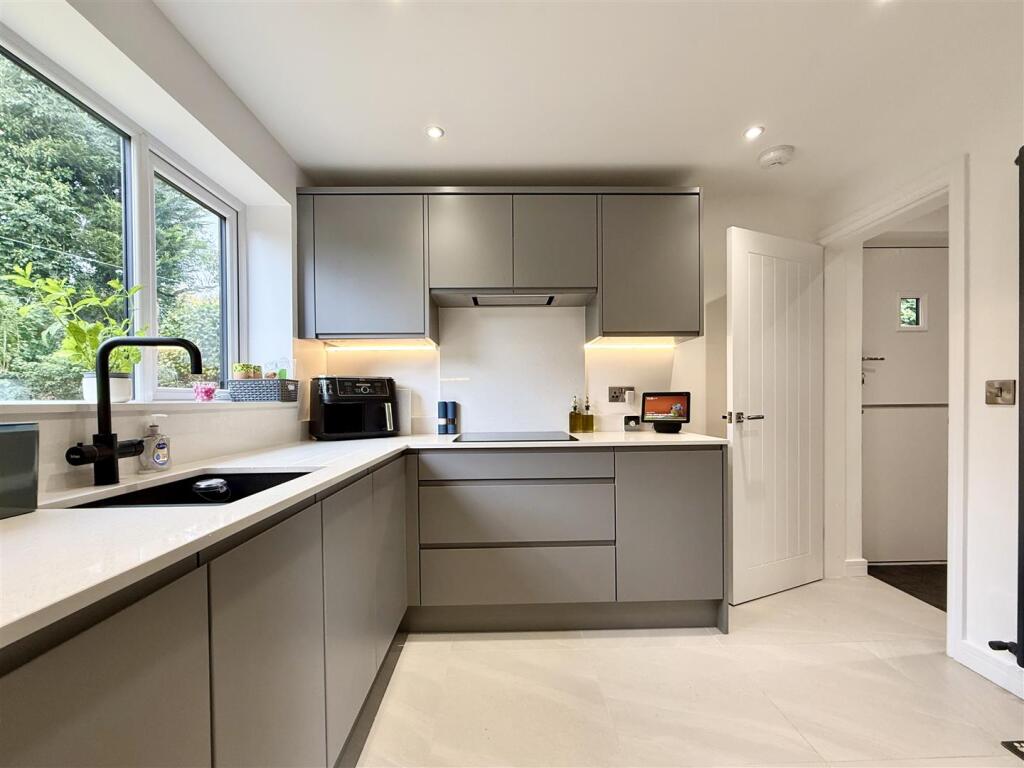 Main image of property: Oak Avenue, Horwich