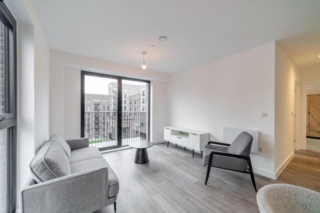 Main image of property: Berkeley Square, Salford, M5