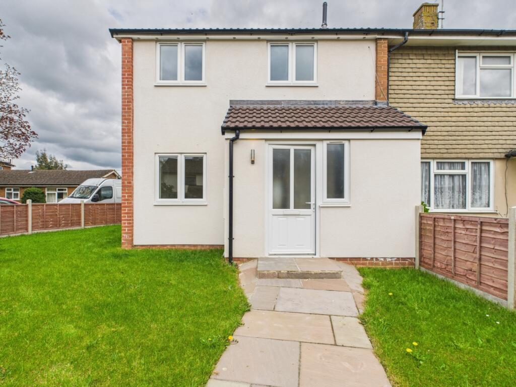 Main image of property: Midland Road, Stonehouse, Gloucestershire, GL10