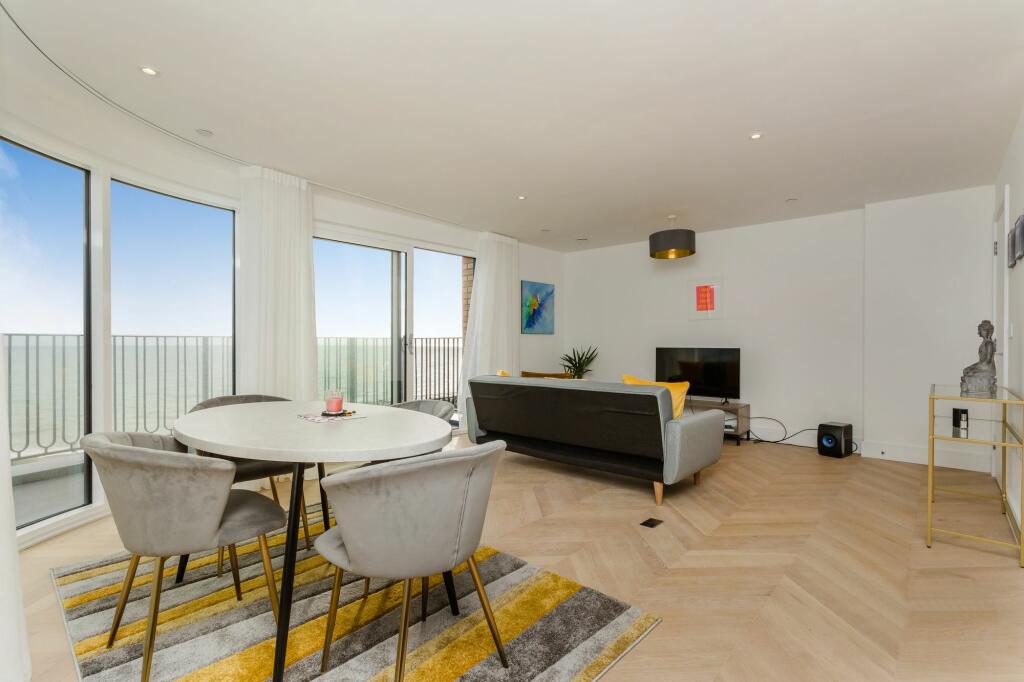 Additional property image - AURUM, 189 Kingsway, Hove, BN3