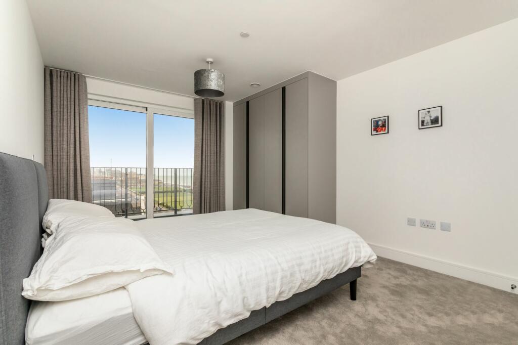Additional property image - AURUM, 189 Kingsway, Hove, BN3