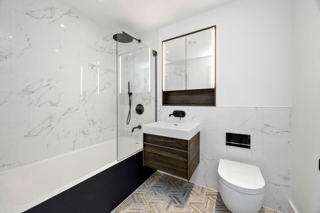 Additional property image - AURUM, 189 Kingsway, Hove, BN3