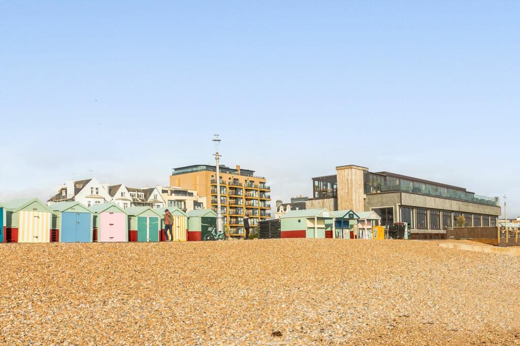 Additional property image - AURUM, 189 Kingsway, Hove, BN3