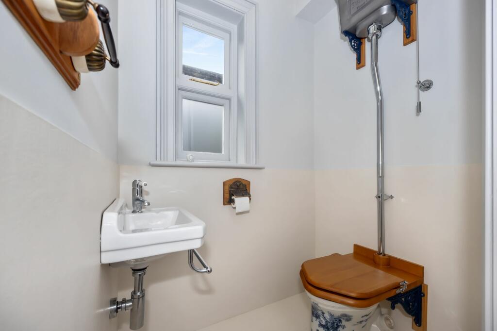 Additional property image - Westbourne Gardens, Hove, BN3
