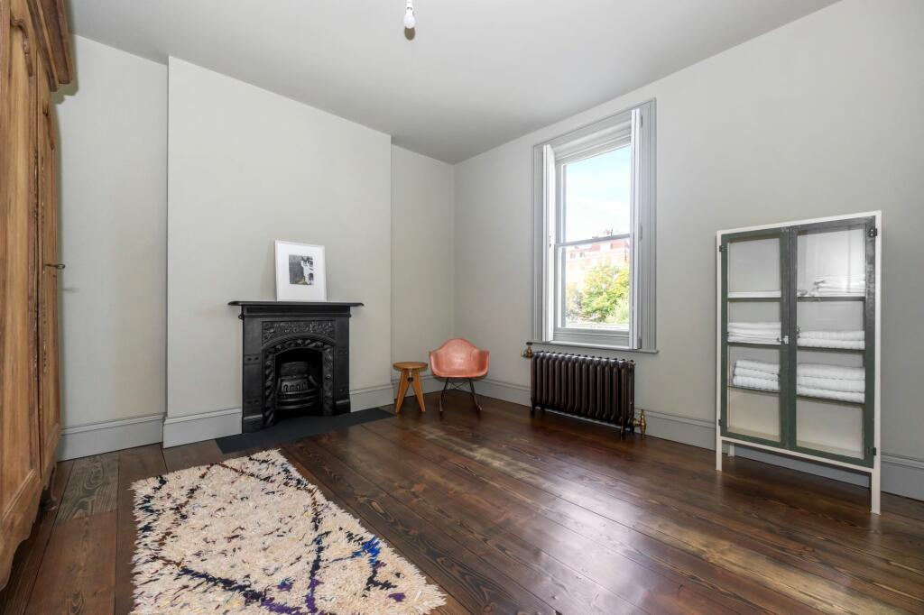 Additional property image - Westbourne Gardens, Hove, BN3