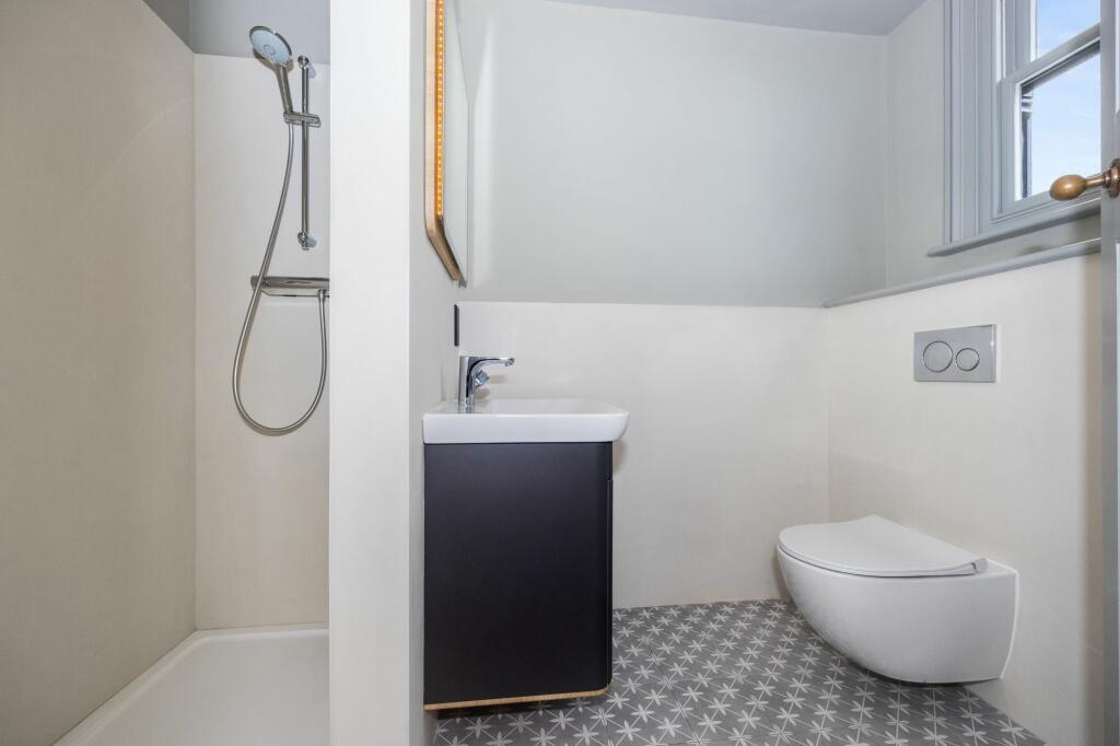 Additional property image - Westbourne Gardens, Hove, BN3