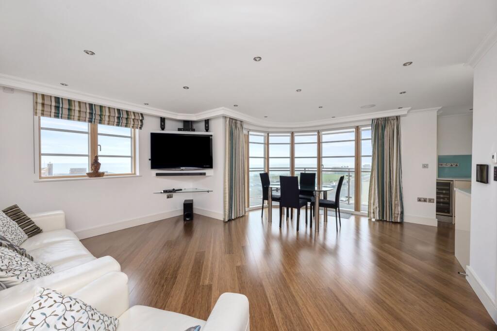 Additional property image - Vallance Gardens, Hove, BN3