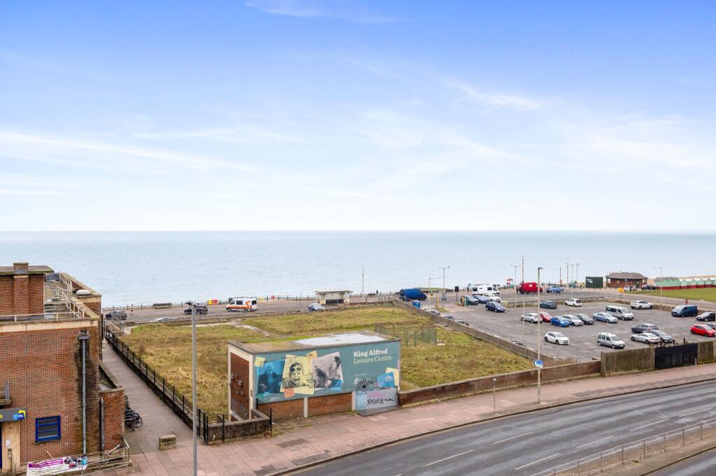 Additional property image - Vallance Gardens, Hove, BN3