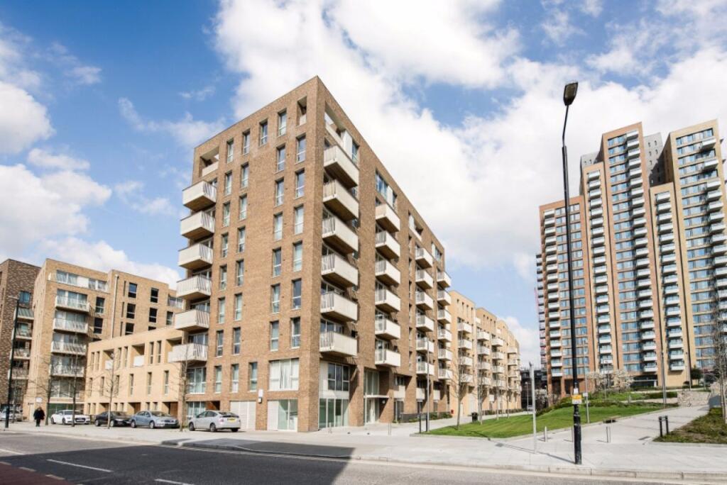 Main image of property: Bright and Spacious 1 Bedroom Apartment For Sale Chain-free