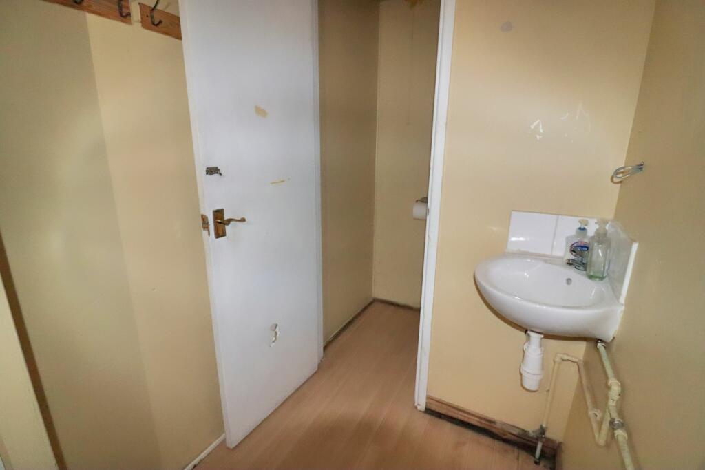 Additional property image - Retro Hair Studio, 7 Hanbury Road, Bargoed, CF81 8QS