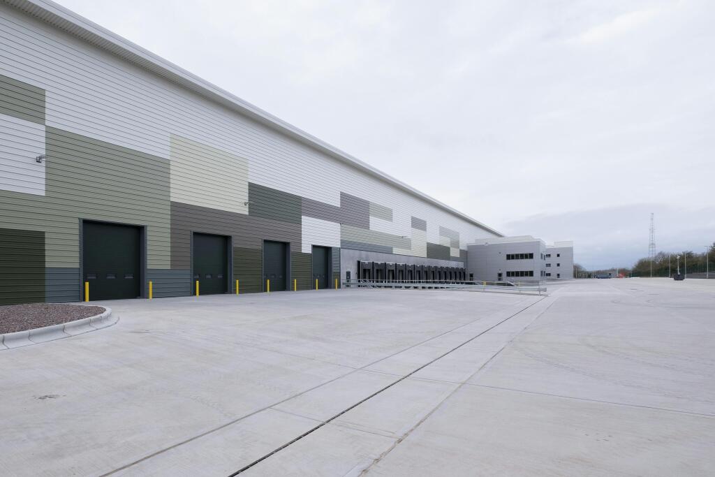 Redditch Gateway 4.jpg