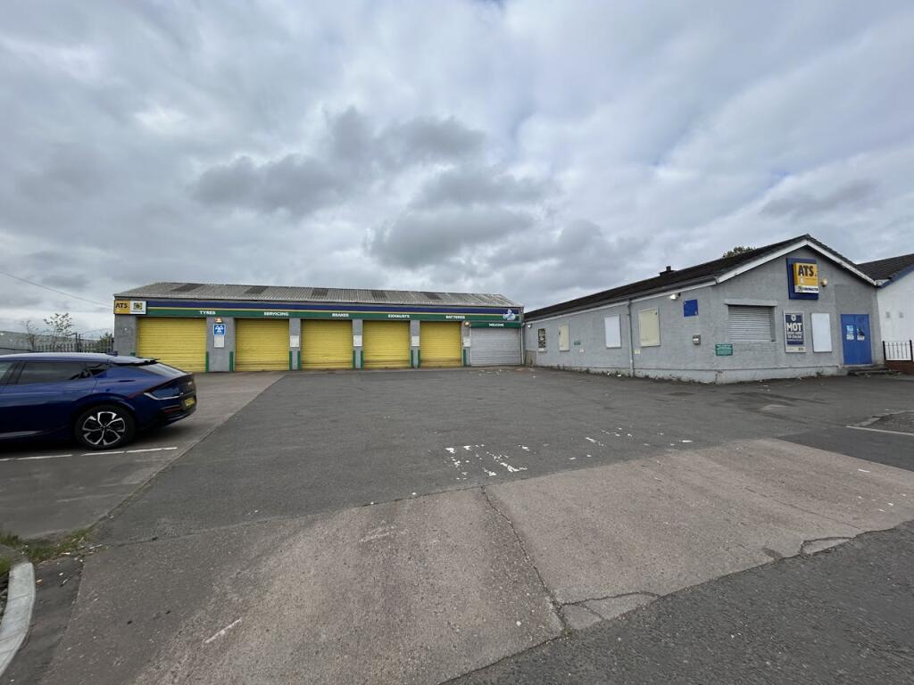 Main image of property: 499 Glasgow Road, Wishaw, ML2 7SR