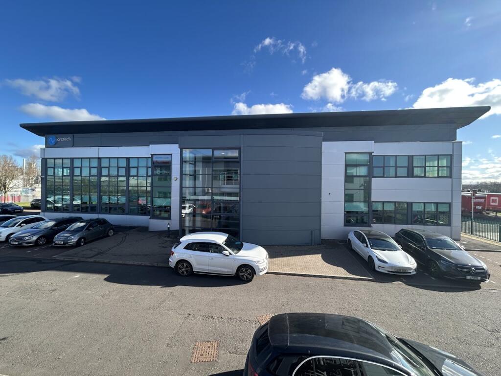 Main image of property: 11 Cambuslang Road, Glasgow, G32 8NB