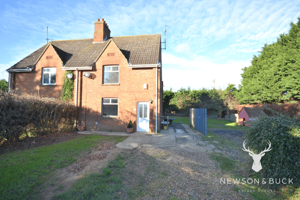 3 bedroom semidetached house for sale in Ongar Hill Road, Terrington St Clement, King's Lynn, PE34