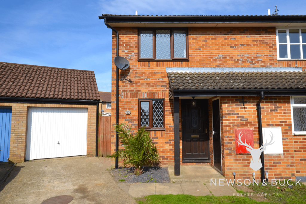 2 bedroom semidetached house for sale in All Saints Drive, North