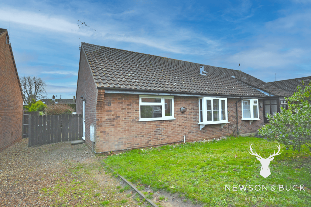 2 bedroom semi-detached bungalow