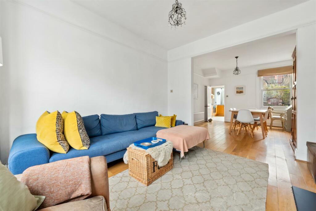 4 bedroom terraced house for sale in Kingsley Road, Wimbledon, SW19