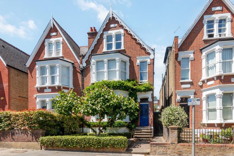 Main image of property: 24 Kenilworth Avenue, Wimbledon