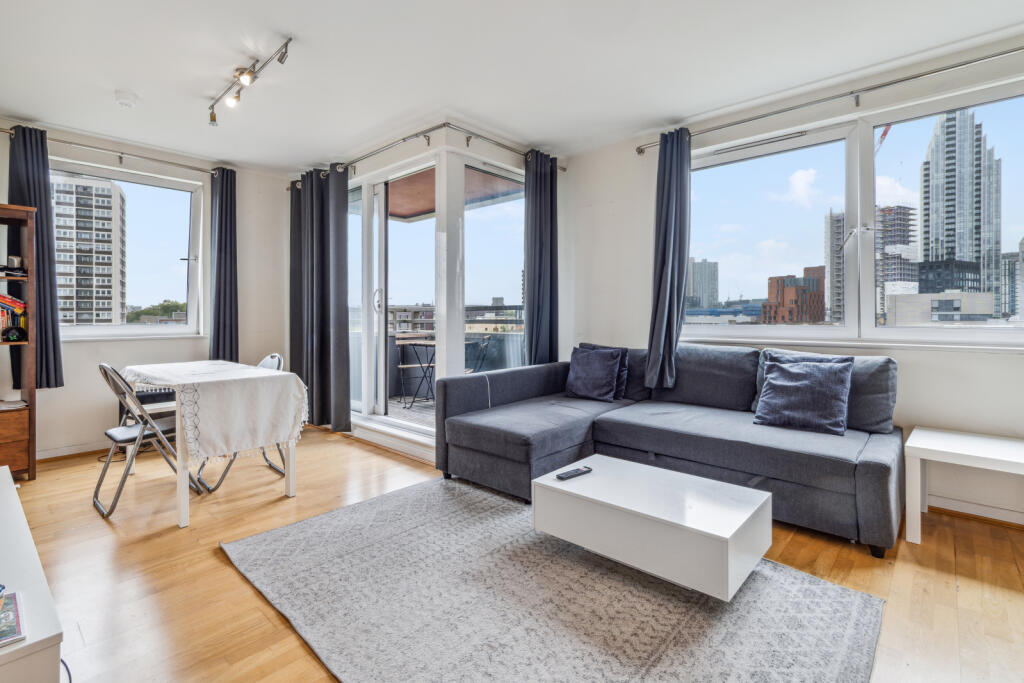 2 bedroom flat for rent in The Graphite Apartments, 51 Provost Street, N1