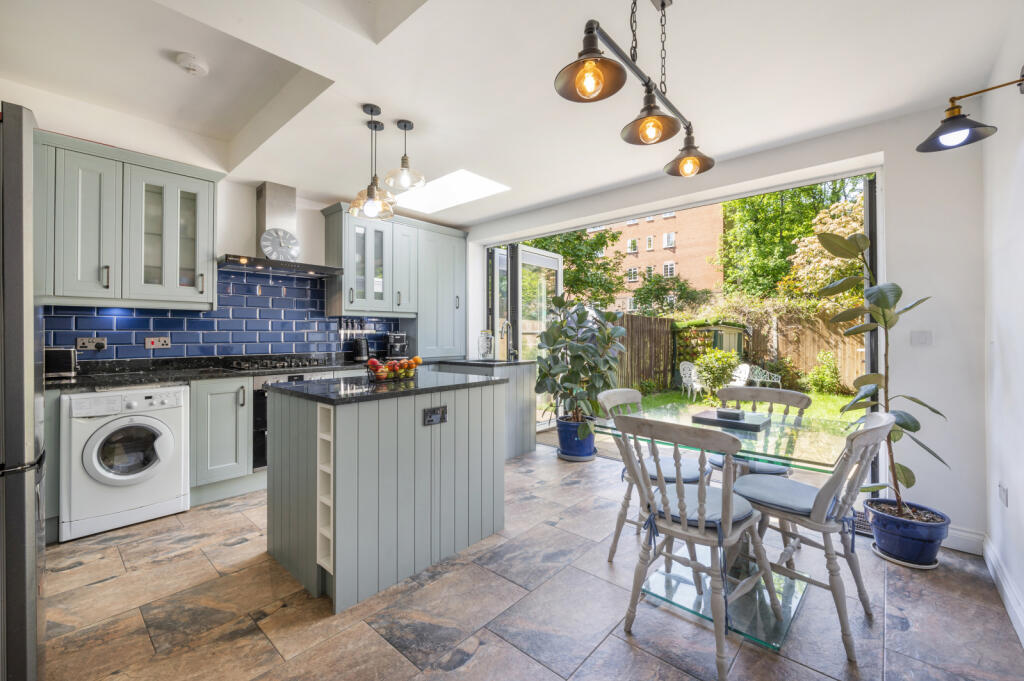 Main image of property: St. Pauls Road, 
Islington, N1