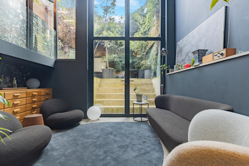 Main image of property: Islington Park Street,
Islington, N1