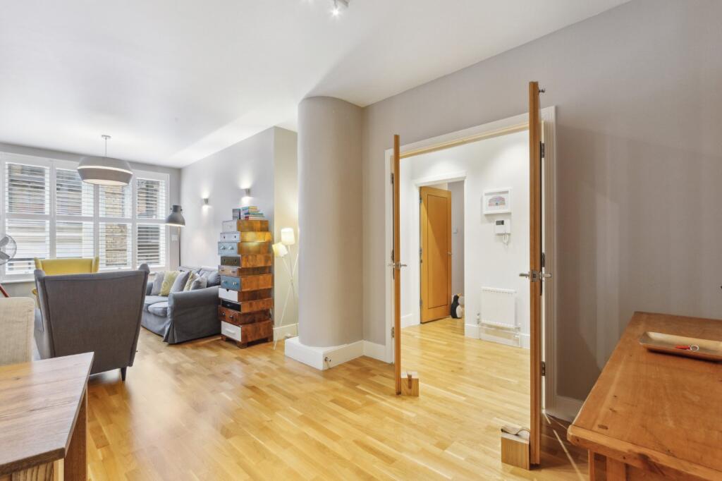 Main image of property: Farringdon Road,
Farringdon, EC1M