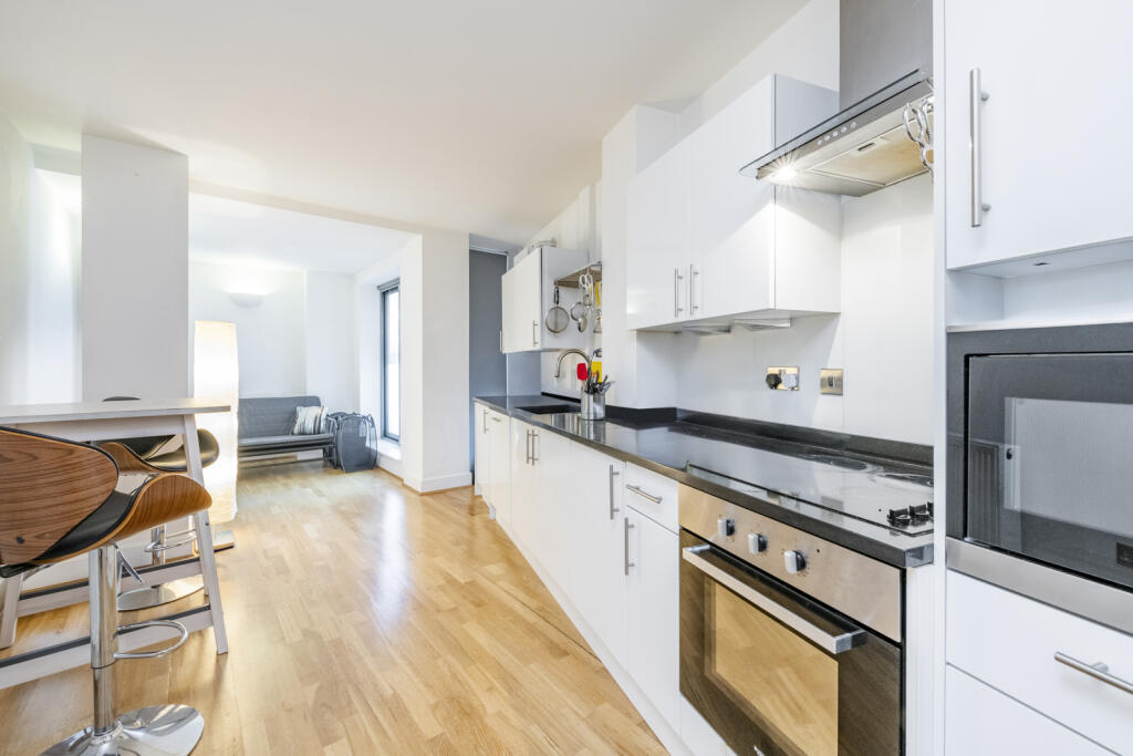 Main image of property: Goswell Road, 
Angel, EC1V