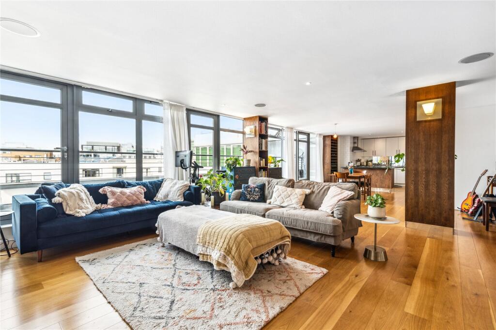 Main image of property: Dickens Court,
13-16 Britton Street, EC1M