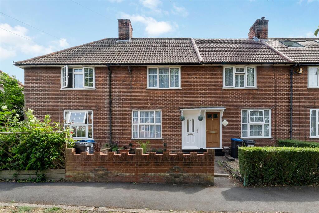 Main image of property: Farm Road, Morden