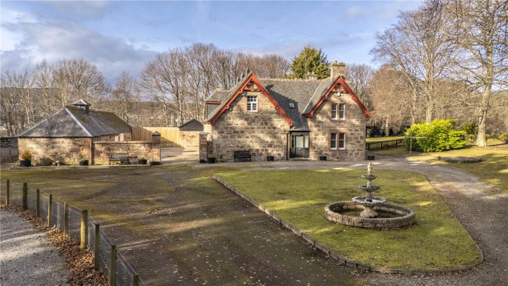 Main image of property: Fyrish Cottage, Dalmore, Alness, Easter Ross, IV17