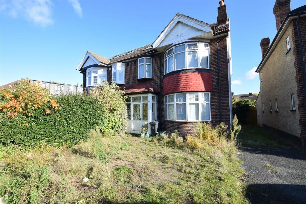 4 bedroom semidetached house for sale in Grand Drive, Raynes Park, SW20