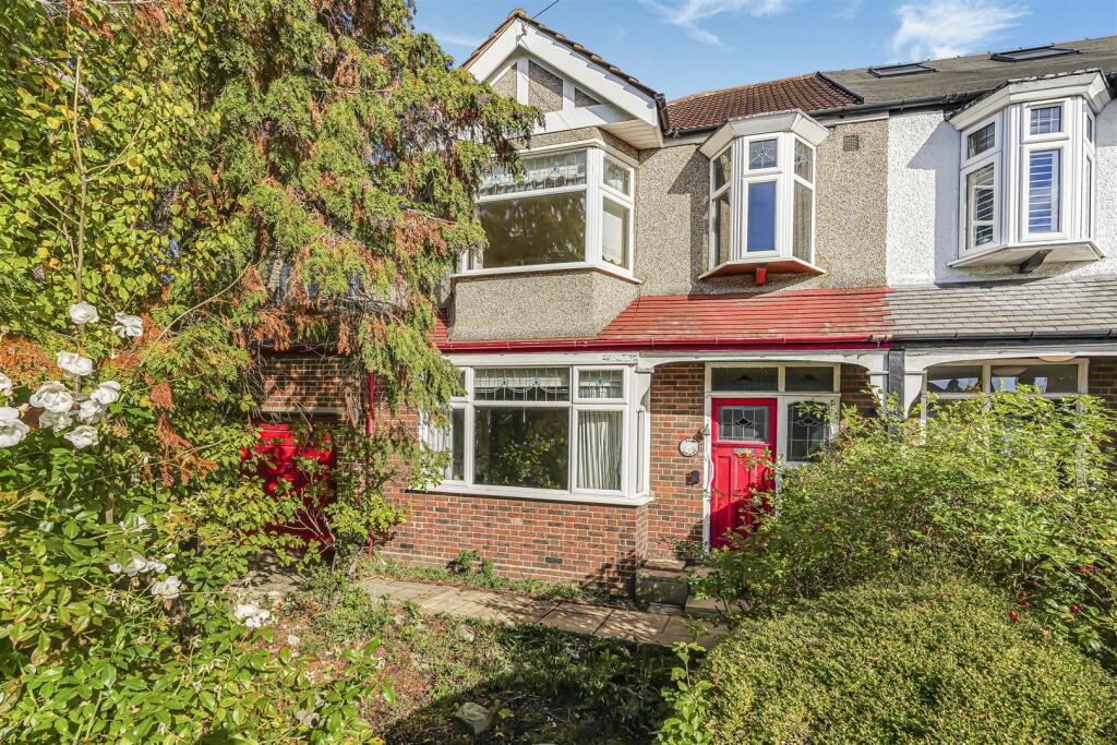 Main image of property: Elm Walk, Raynes Park