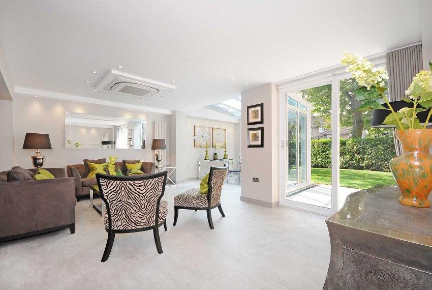 Main image of property: Court Close, St Johns Wood Park, Swiss Cottage, NW8