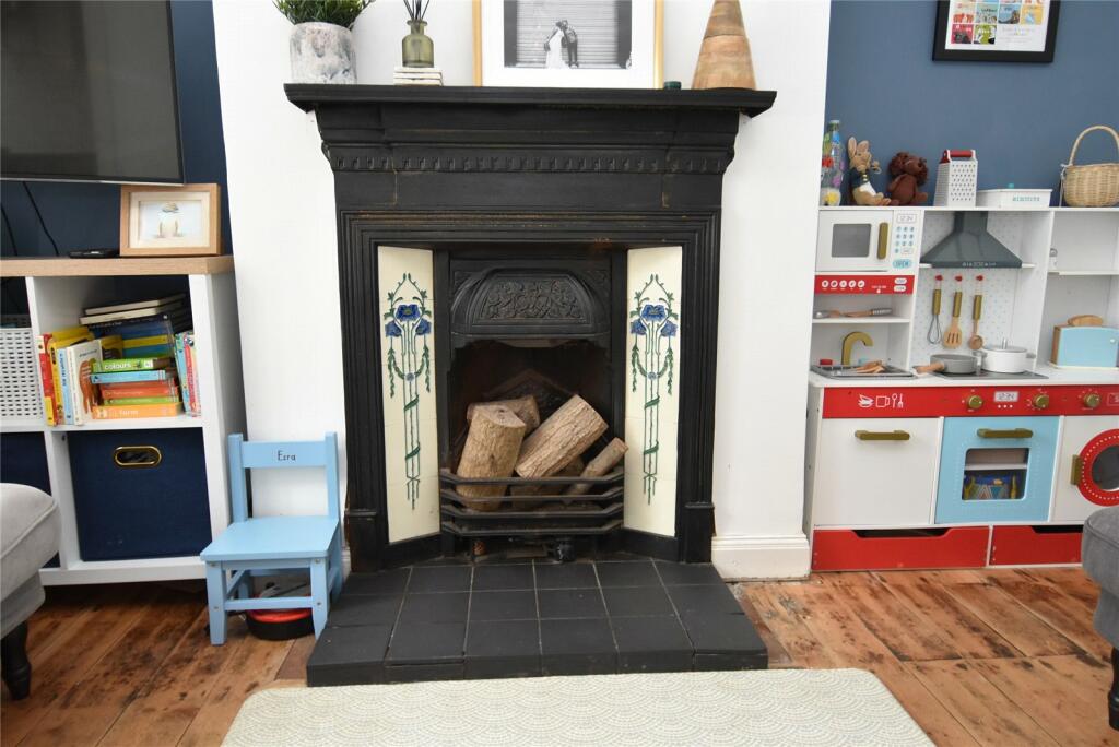 Additional property image - Selly Oak Road, Birmingham, West Midlands, B30
