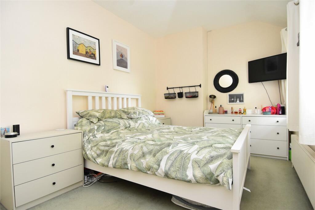 Additional property image - Selly Oak Road, Birmingham, West Midlands, B30