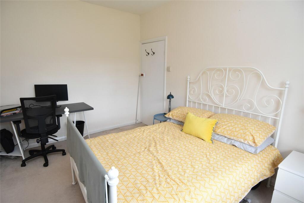 Additional property image - Selly Oak Road, Birmingham, West Midlands, B30